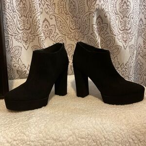 Jessica Simpson Black Suede Platform Booties Size 9M Block Heel NWOB